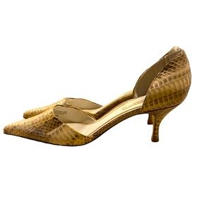 Ann Marino pumps size 9M EUC
